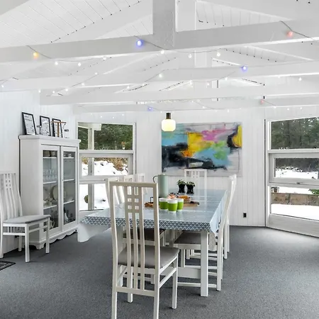 Antigona - 2-4km From The Sea By Interhome